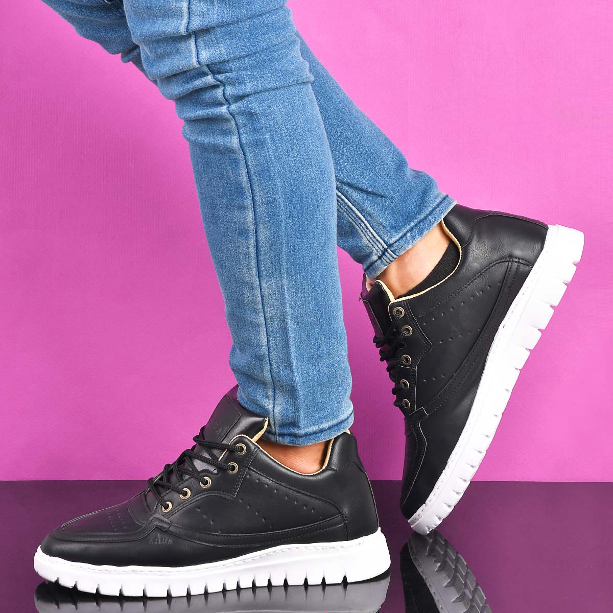 کفش مردانه zara مدل Laura