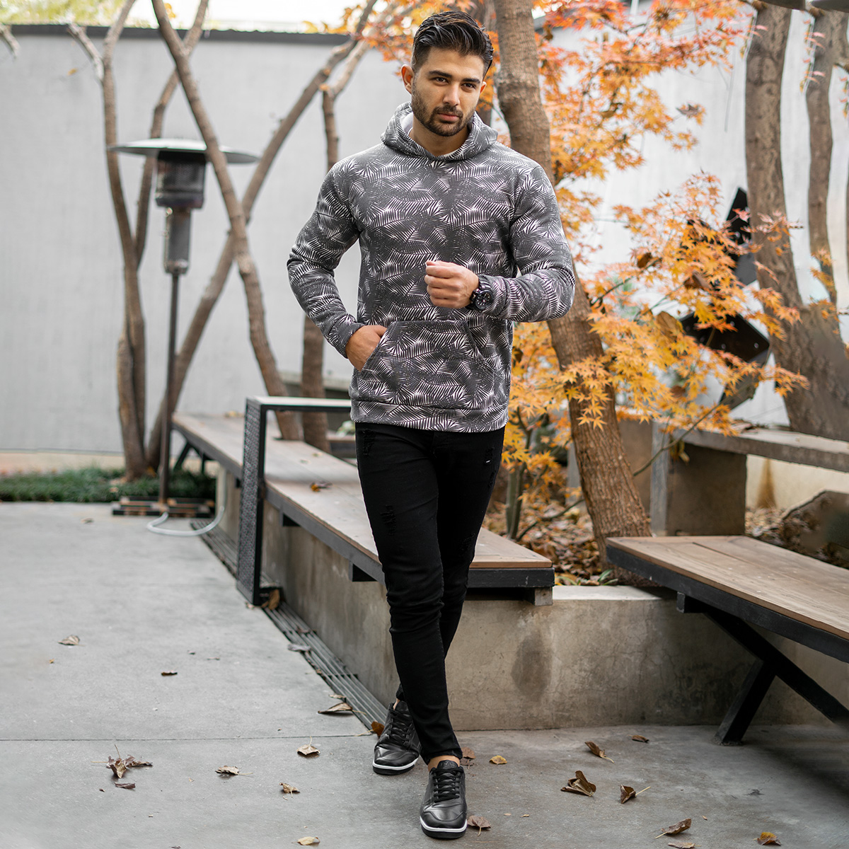 هودی مردانه طرح برگ مشکی مدل Homan