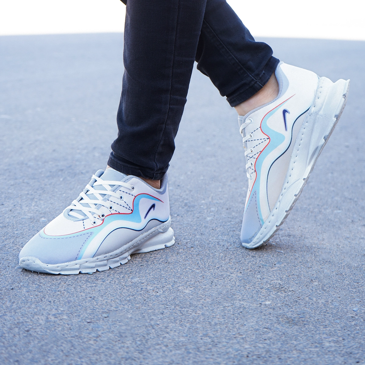 کفش ورزشی مردانه (T) نایک مدل خط چین