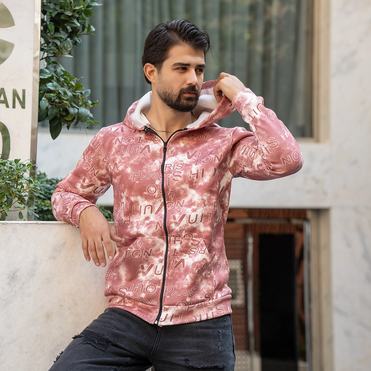 سوییشرت طرحدار مردانه قرمز مدل Roham