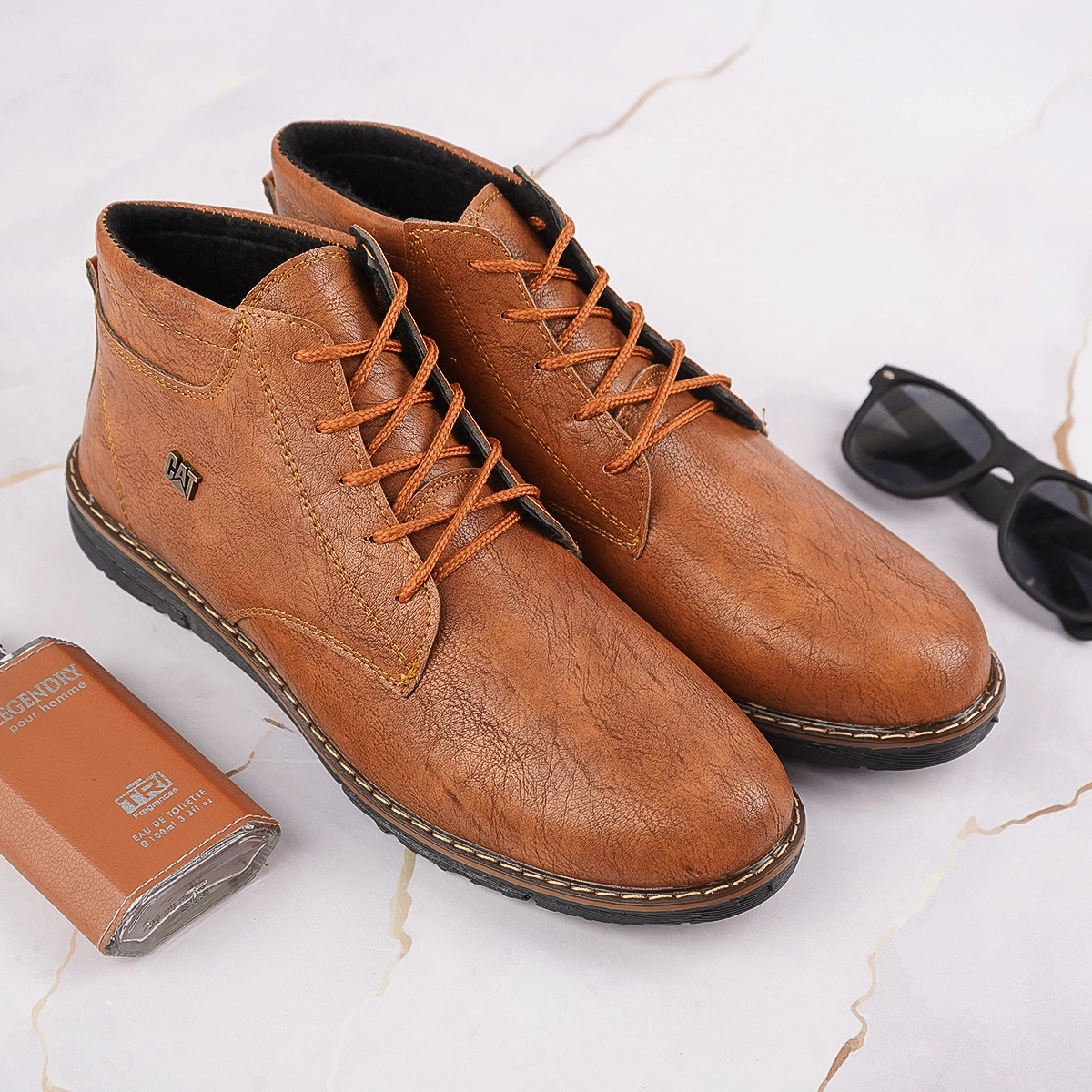 نیم بوت cat سوگو عسلی مردانه مدل keyvan